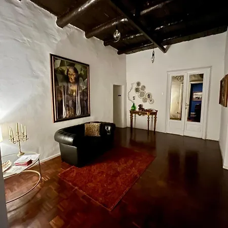 Plebiscito Suite Apartment-3
